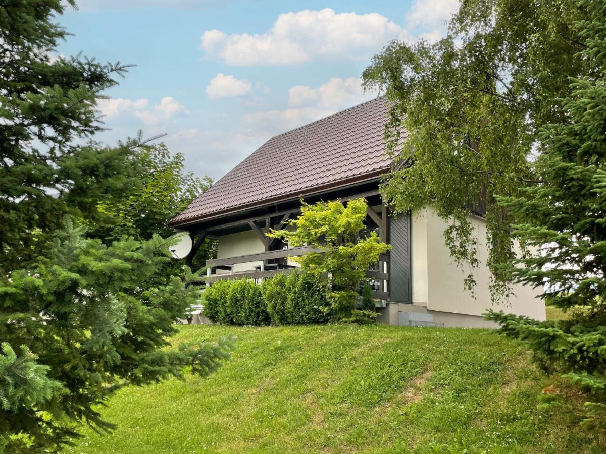 Holiday Home Holiday Hill E52 By Interhome Черни Дул Екстериор снимка