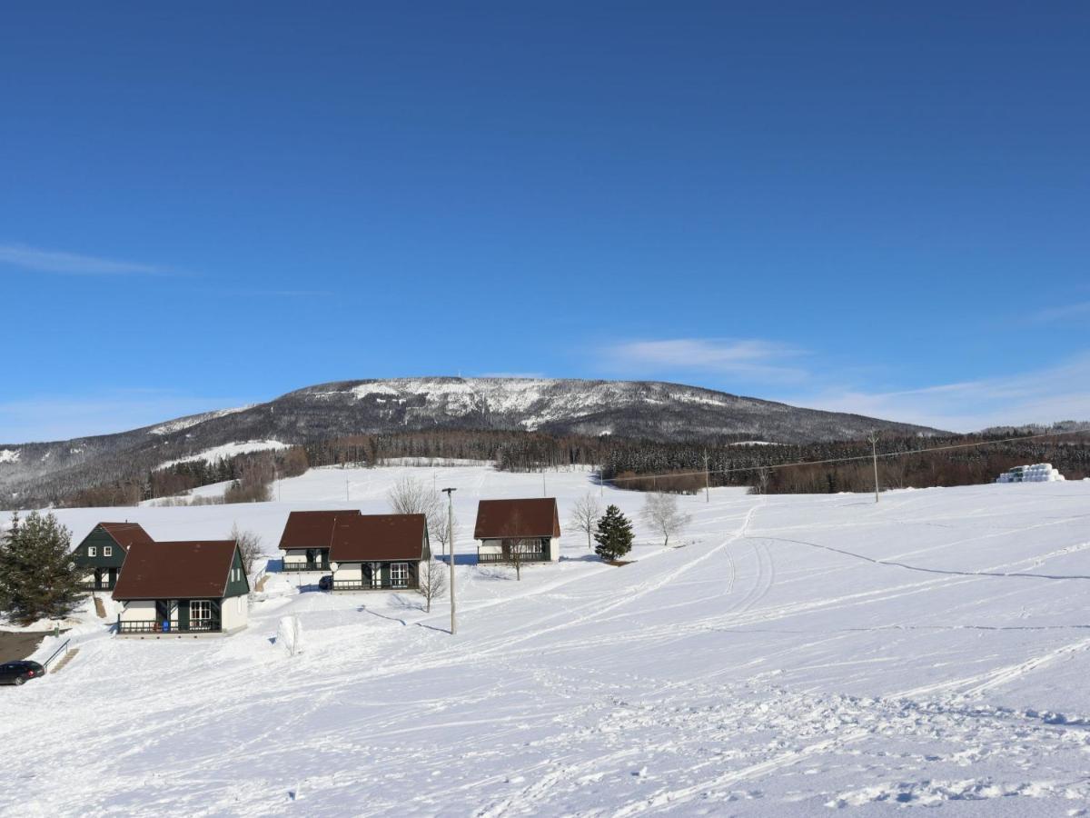 Holiday Home Holiday Hill E52 By Interhome Черни Дул Екстериор снимка